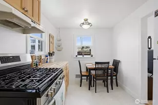 3637 22nd Ave W, Seattle, WA 98199 - Photo 14