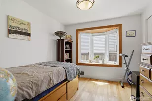3637 22nd Ave W, Seattle, WA 98199 - Photo 18