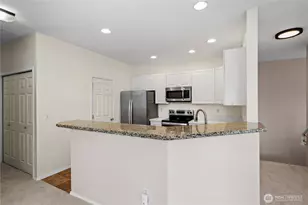 5500 Harbour Pointe Blvd, Mukilteo, WA 98275 - Photo 10