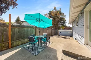 8132 208th Pl SW, Edmonds, WA 98026 - Photo 16