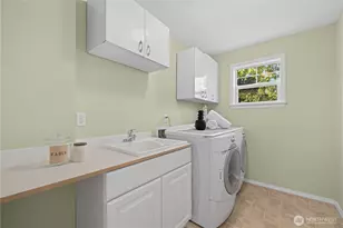 7539 33rd Ave NE, Seattle, WA 98115 - Photo 22