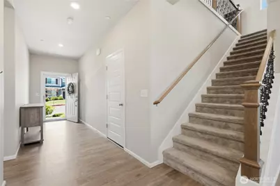 1170 Baker Heights Loop, Bremerton, WA 98312 - Photo 2