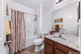 927 Clearwater Ct, Mount Vernon, WA 98273 - Photo 16