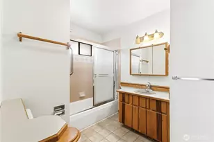 1025 Nevada St, Bellingham, WA 98229 - Photo 14