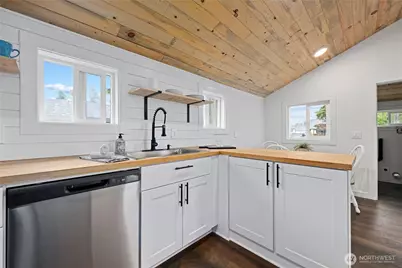 26502 Ridge Avenue, Ocean Park, WA 98640 - Photo 16