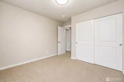 6404 Stuart Place SE, Auburn, WA 98092 - Photo 20