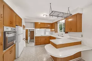 1935 SW 164th St, Burien, WA 98166 - Photo 10
