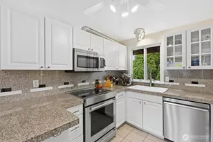 3238 Walnut Ave SW, Seattle, WA 98116 - Photo 14