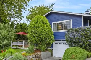 3238 Walnut Ave SW, Seattle, WA 98116 - Photo 1