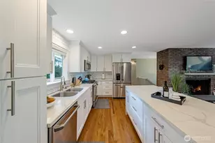 3401 79th Ave SE, Mercer Island, WA 98040 - Photo 8