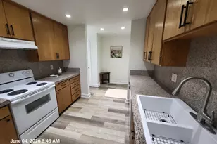 9030 Seward Park Ave S, Seattle, WA 98118 - Photo 10