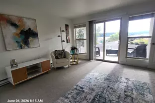 9030 Seward Park Ave S, Seattle, WA 98118 - Photo 6