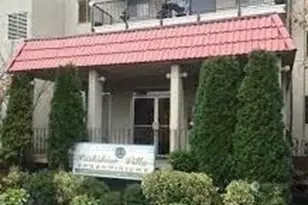 9030 Seward Park Ave S, Seattle, WA 98118 - Photo 2