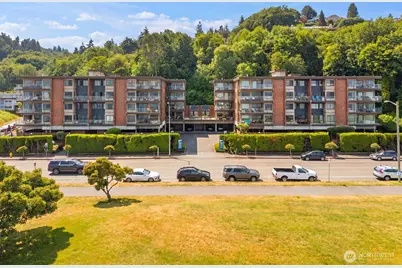 1727 Harbor Avenue SW #N401, Seattle, WA 98126 - Photo 1