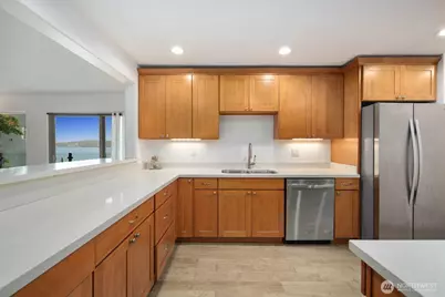 1727 Harbor Avenue SW #N401, Seattle, WA 98126 - Photo 12