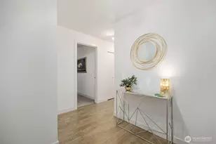 1727 Harbor Ave SW, Seattle, WA 98126 - Photo 2