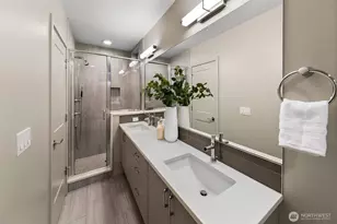 2424 NW 62nd St, Seattle, WA 98107 - Photo 30