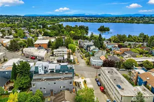 756 N 72nd St, Seattle, WA 98103 - Photo 1