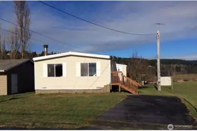 215 Driftwood Shores Road, Camano Island, WA 98282 - Photo 4