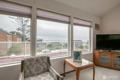15 Diamond Drive, Pacific Beach, WA 98571 - Photo 12