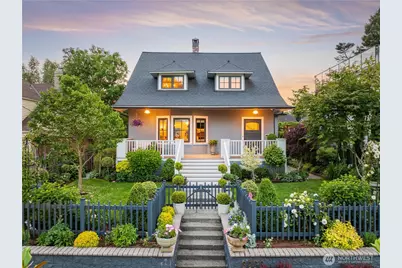 3033 27th Avenue W, Seattle, WA 98199 - Photo 1