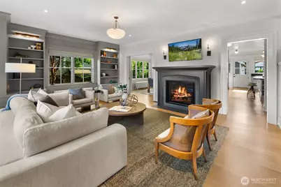 3033 27th Avenue W, Seattle, WA 98199 - Photo 4