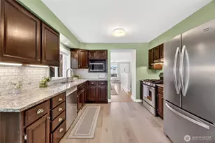 9056 37th Ave SW, Seattle, WA 98126 - Photo 10