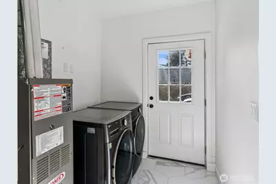25733 19th Avenue S, Des Moines, WA 98198 - Photo 26