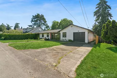 25733 19th Avenue S, Des Moines, WA 98198 - Photo 4