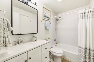 17211 NE 45th St, Redmond, WA 98052 - Photo 12