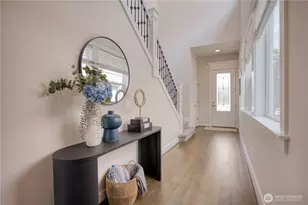 480 6th Ln NE, Issaquah, WA 98029 - Photo 2