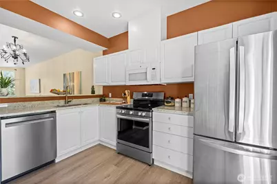 2145 NW Pacific Elm Drive #2145, Issaquah, WA 98027 - Photo 2