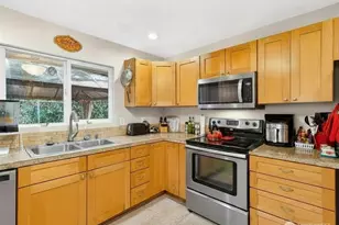 10712 NE 67th St, Vancouver, WA 98662 - Photo 4