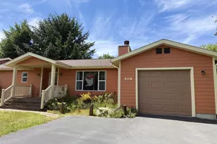 509 Point Brown Ave SW, Ocean Shores, WA 98569 - Photo 2