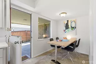 16532 34th Ave NE, Lake Forest Park, WA 98155 - Photo 16