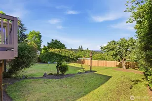 16532 34th Ave NE, Lake Forest Park, WA 98155 - Photo 32