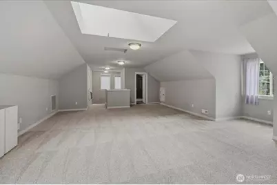 21384 NE 9th Place, Sammamish, WA 98074 - Photo 24