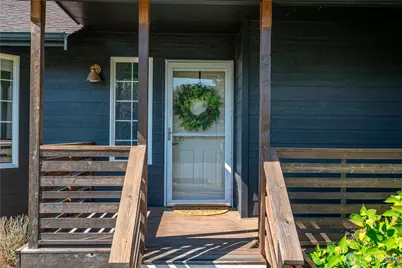 1560 SW 9th Avenue, Oak Harbor, WA 98277 - Photo 4