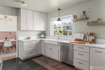 1560 SW 9th Avenue, Oak Harbor, WA 98277 - Photo 14