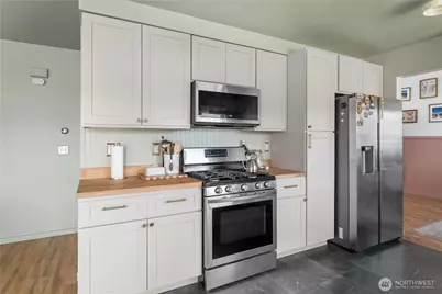 1560 SW 9th Avenue, Oak Harbor, WA 98277 - Photo 16