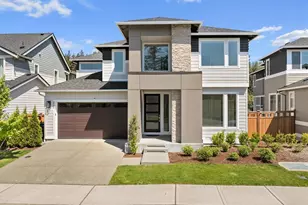 8586 121st Pl SE, Newcastle, WA 98056 - Photo 2