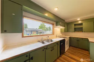 325 N Baker St, Mount Vernon, WA 98273 - Photo 10