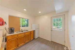 325 N Baker St, Mount Vernon, WA 98273 - Photo 22