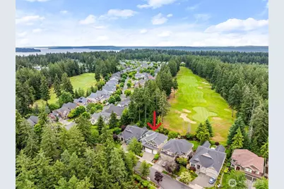 8983 Windham Court NE, Lacey, WA 98516 - Photo 2