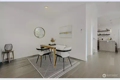 2573 13th Avenue W, Seattle, WA 98119 - Photo 10