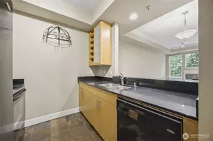 255 W Bakerview Rd, Bellingham, WA 98226 - Photo 4