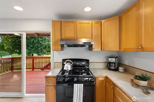 1119 Shelton Ave NE, Renton, WA 98056 - Photo 10