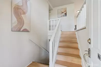 1119 Shelton Avenue NE, Renton, WA 98056 - Photo 2