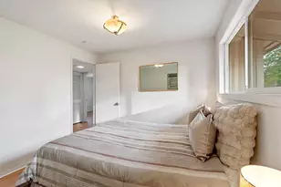 1119 Shelton Ave NE, Renton, WA 98056 - Photo 16