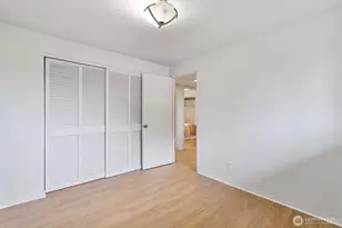 1119 Shelton Ave NE, Renton, WA 98056 - Photo 18